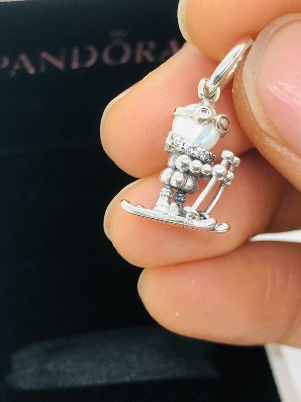 ✨🔥Pandora Skier Dangle Charm